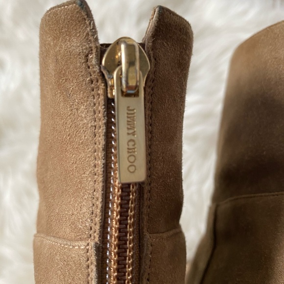 ❌SOLD-VINTED❌ Jimmy Choo Khaki Suede Heel Booties - Picture 5 of 7